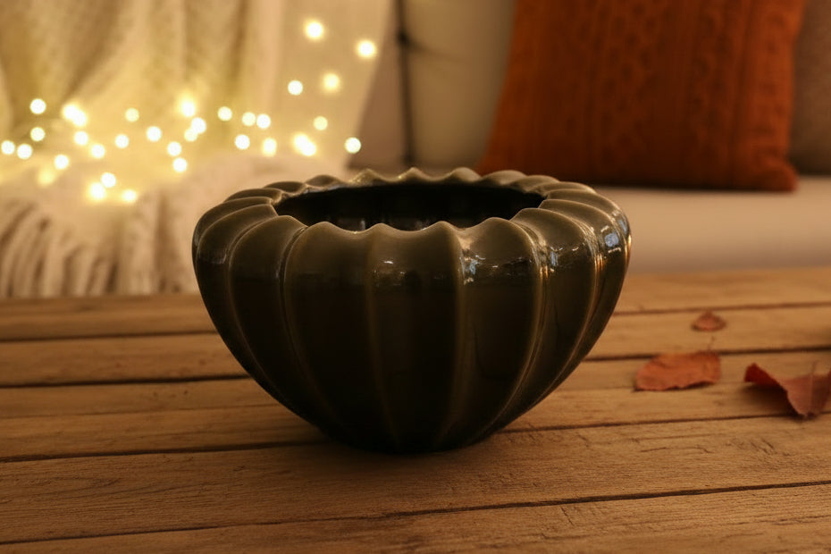 Olive bowl planter